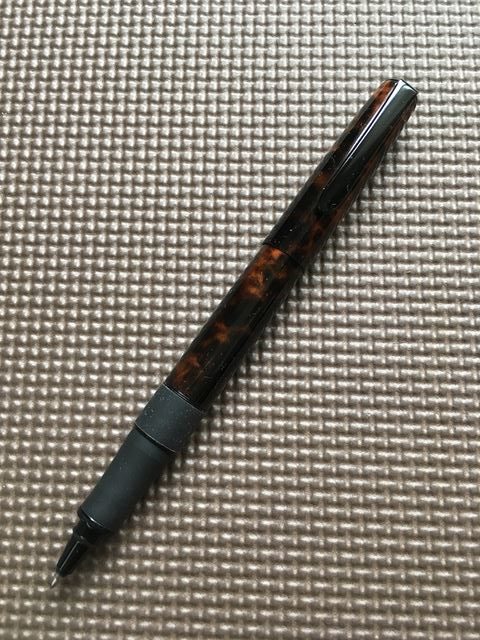トンボ鉛筆のZOOM505ハバナは滑らかに書ける水性ボールペン。 | 寅さん亭日乗